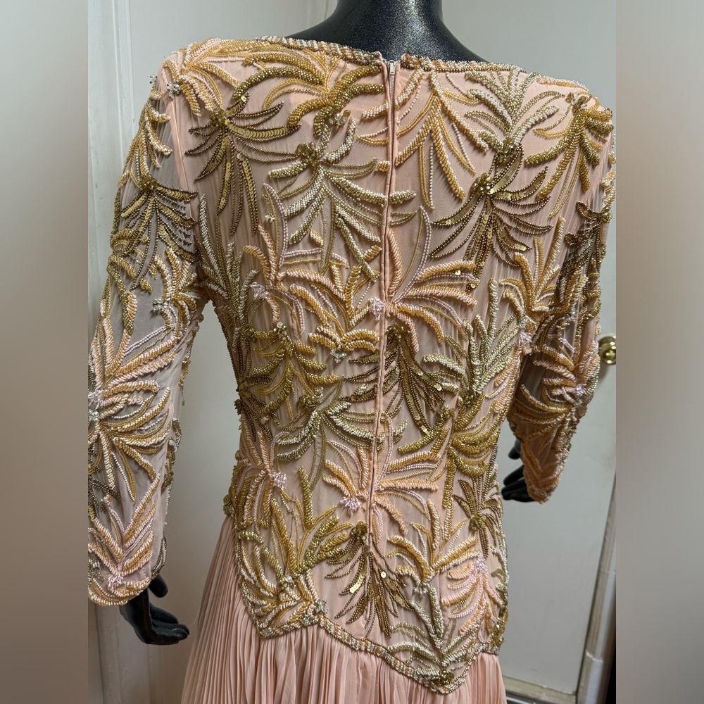 Vintage Bridgerton Victoria Royal Pink Floral Embroidered Maxi Gown Halloween - Picture 10 of 12